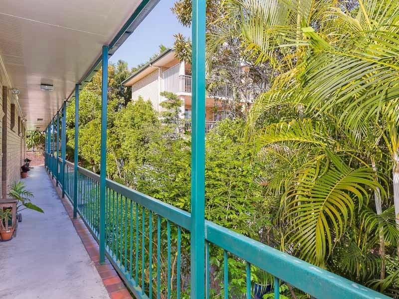 2/14 Nicklin St, Coorparoo QLD 4151