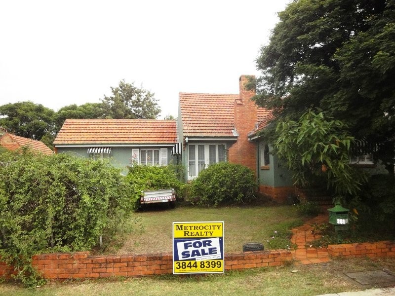 281 Long Street East, Graceville QLD 4075