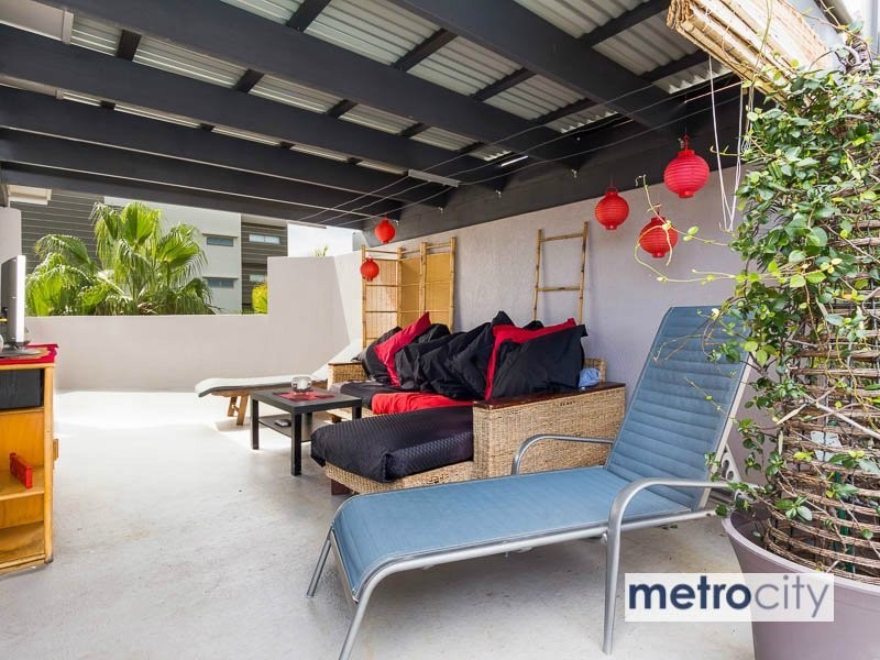 18/219 Wellington Rd, East Brisbane QLD 4169