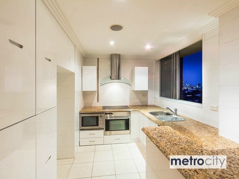 44/104 Dornoch Terrace, Highgate Hill QLD 4101