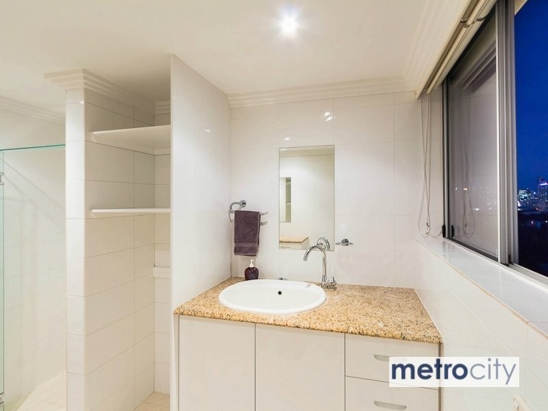 44/104 Dornoch Terrace, Highgate Hill QLD 4101