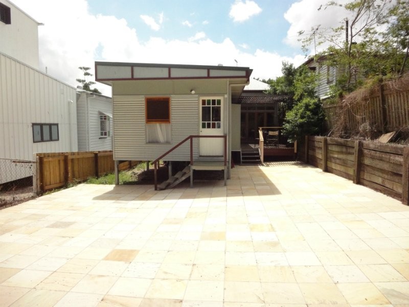 15 West Street, Highgate Hill QLD 4101