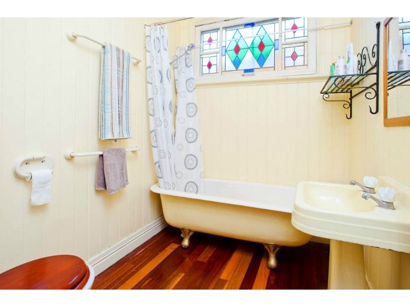 138 Hardgrave Rd, West End QLD 4101