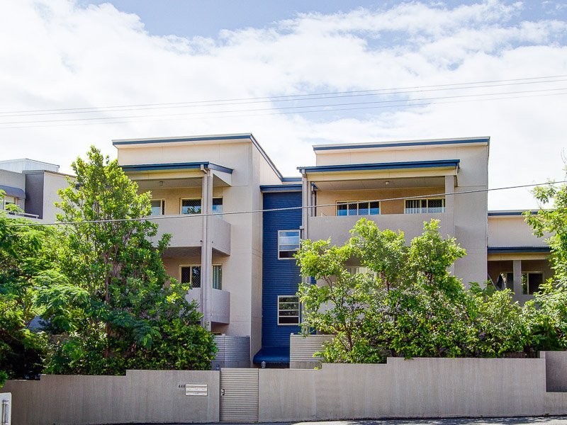 1/4 Bonney Ave, Clayfield QLD 4011