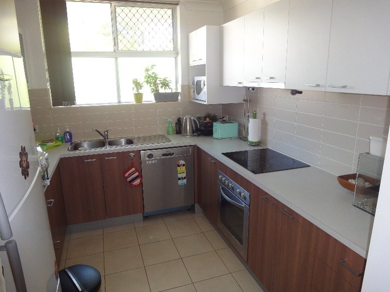 2/9 Lambert Street, Gordon Park QLD 4031