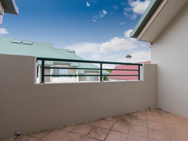 35-21 Edmondstone Street, West End QLD 4101