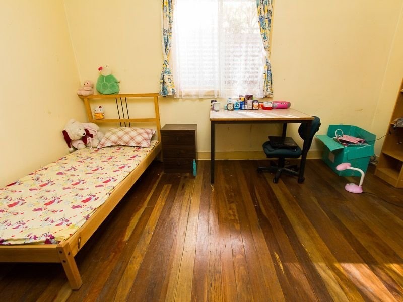 10 Baynes St, Highgate Hill QLD 4101