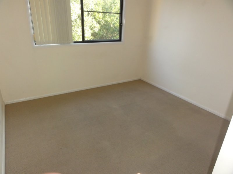 2/270 Riding Road, Balmoral QLD 4171