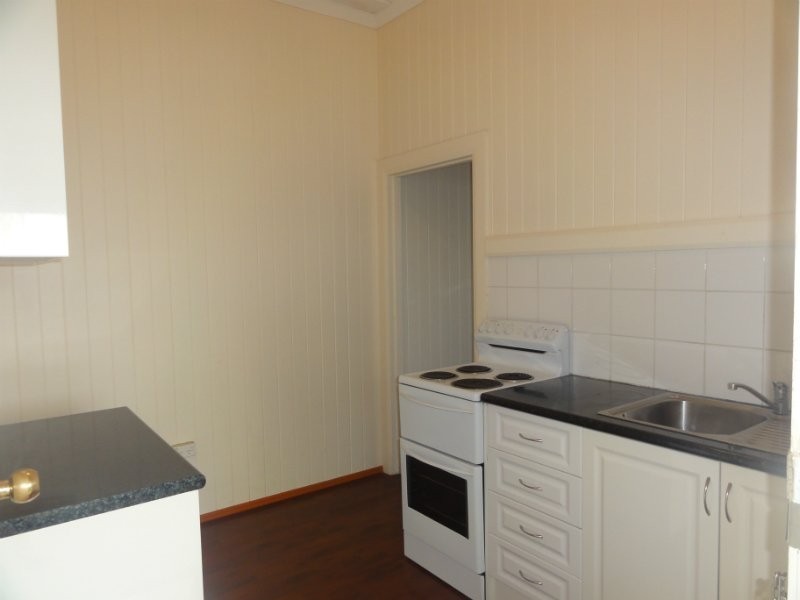 2/16 Blacket Street, Annerley QLD 4103