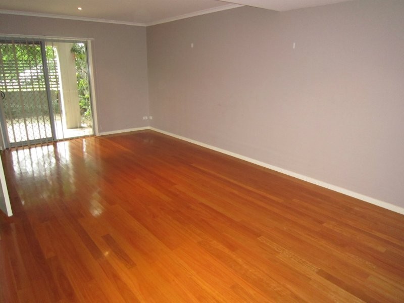 1/80 Clarence Road, Indooroopilly QLD 4068