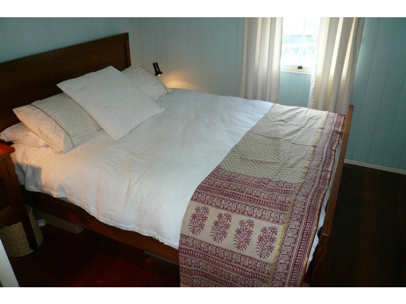 21 Baynes Street, Highgate Hill QLD 4101