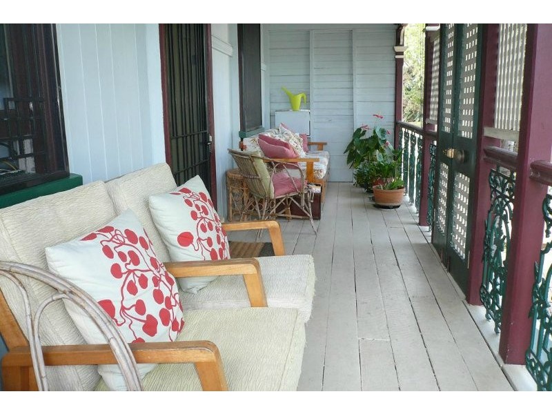 21 Baynes Street, Highgate Hill QLD 4101