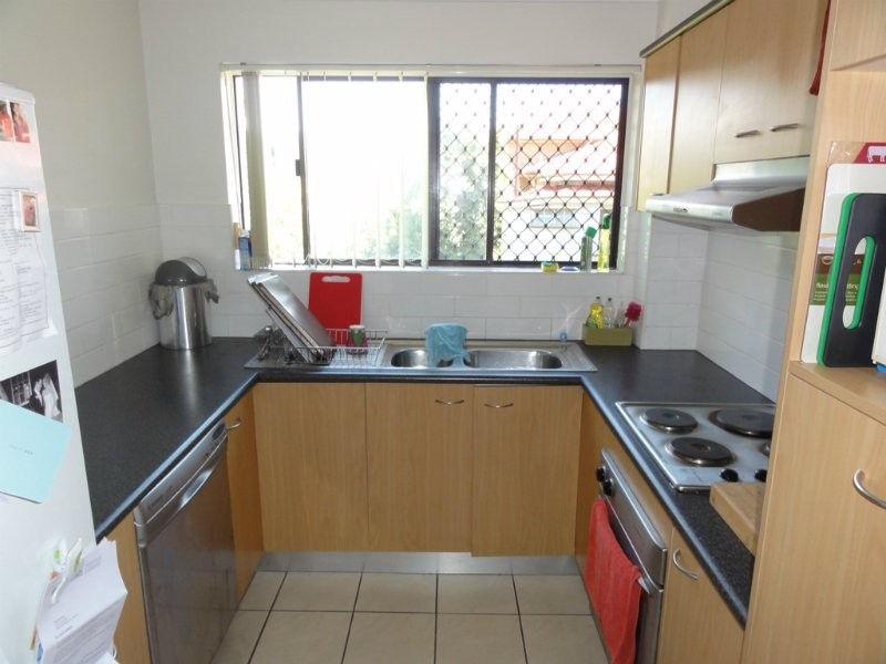 4/46 Crump Street, Holland Park QLD 4121