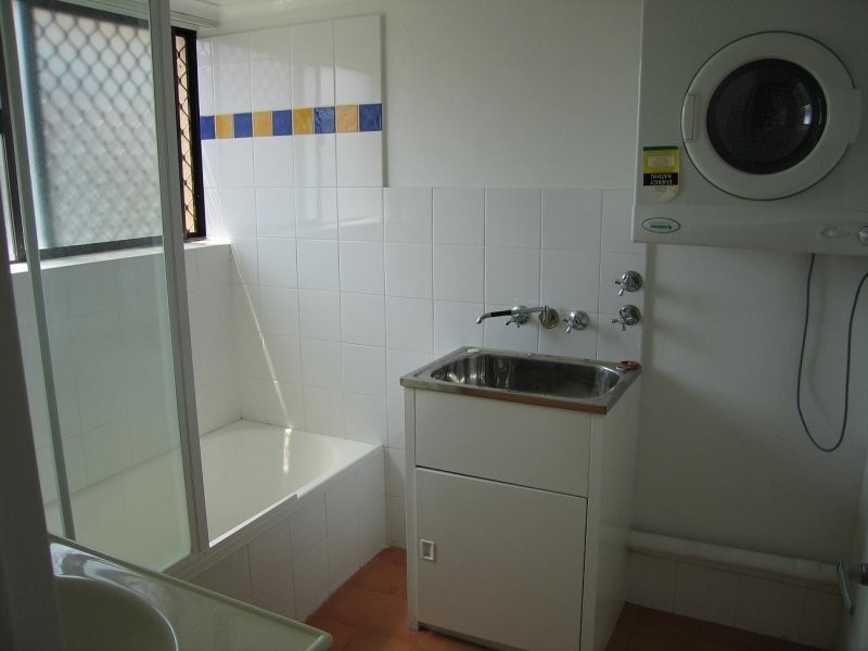 4/46 Crump Street, Holland Park QLD 4121