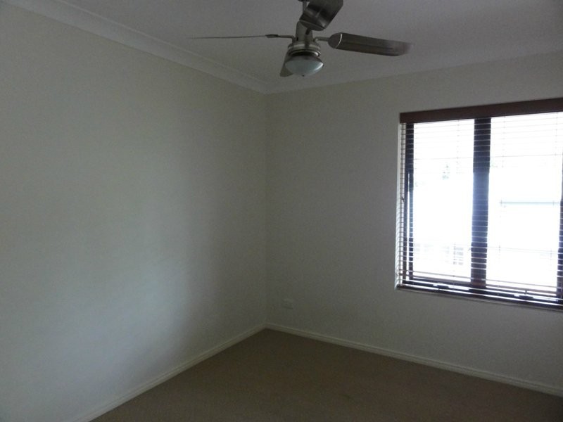 33 Quarry Street, Sherwood QLD 4075