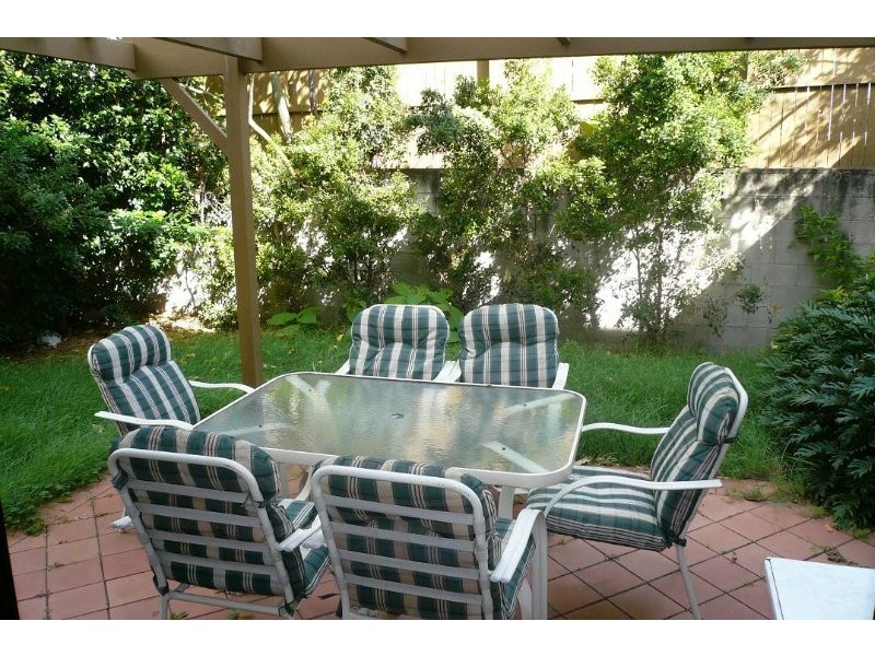 18 Wilson Street, West End QLD 4101