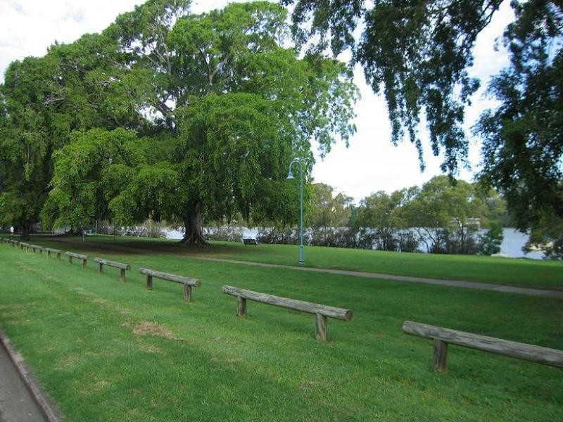 2/33 Hoogley Street, West End QLD 4101