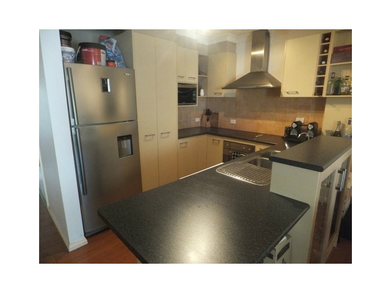 3/4 Bonney Ave, Clayfield QLD 4011