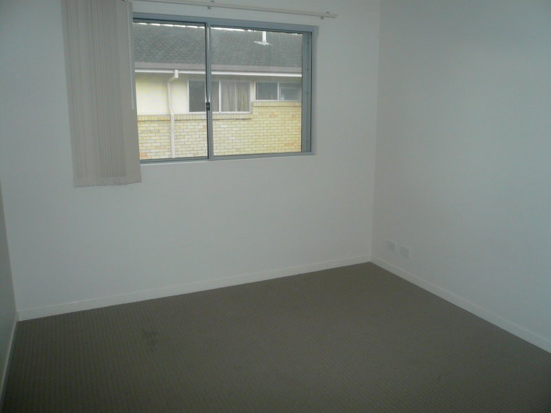 2/60 London Street, Nundah QLD 4012