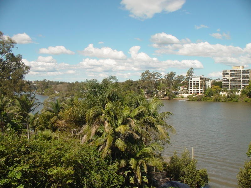 11/119 Ryan Street, Highgate Hill QLD 4101