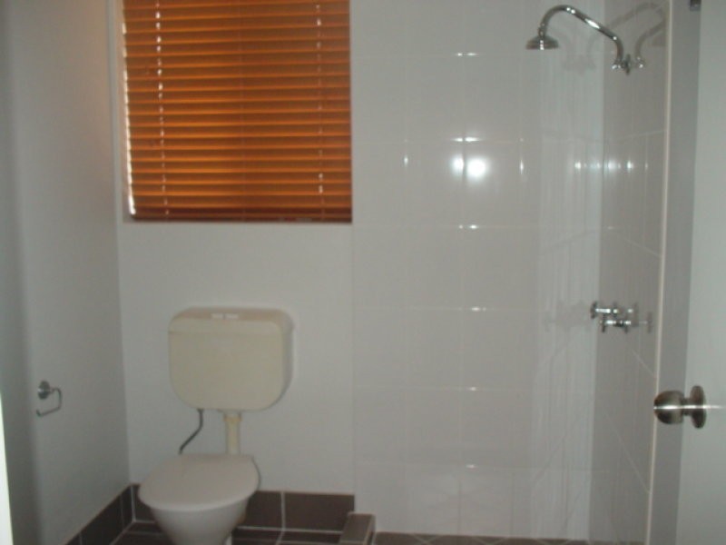 2/17 Dalziel Street, Nundah QLD 4012