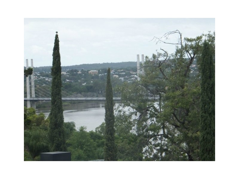 8/31 Dauphin Terrace, Highgate Hill QLD 4101