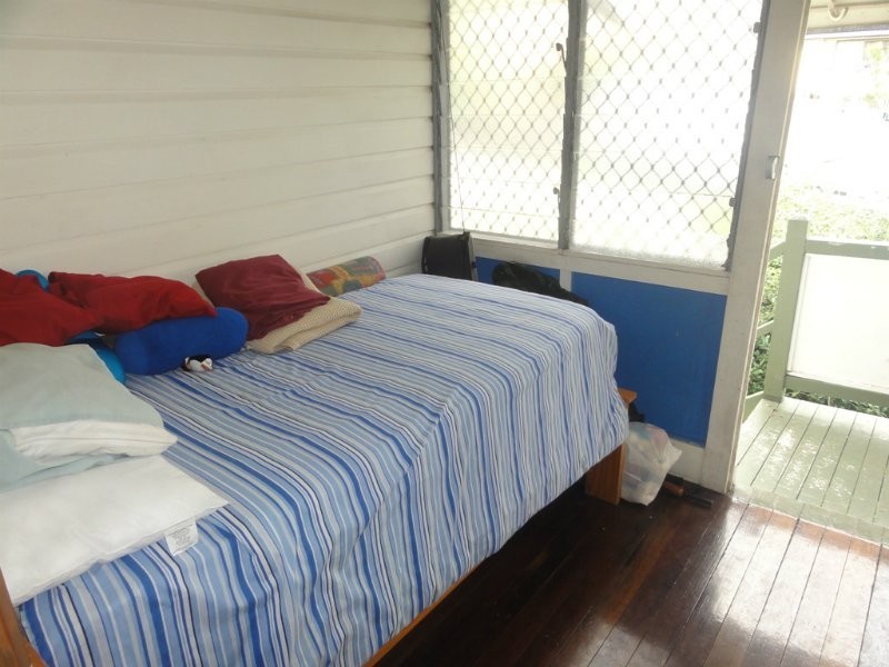 16 Emily Street, Highgate Hill QLD 4101