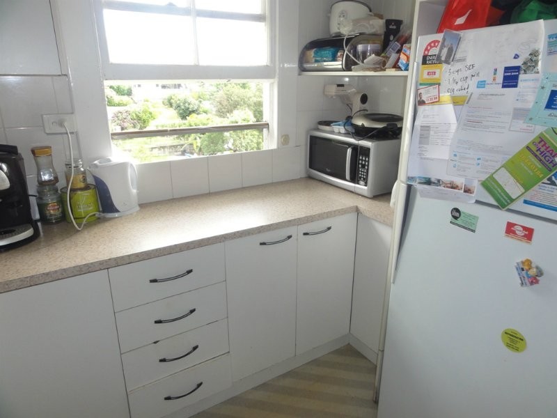 16 Emily Street, Highgate Hill QLD 4101