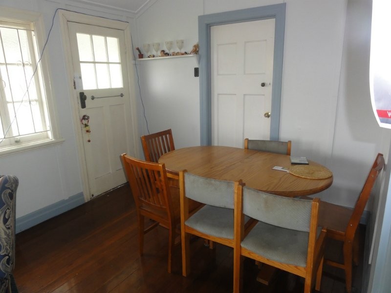 16 Emily Street, Highgate Hill QLD 4101