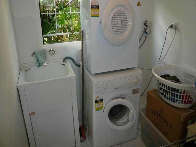 2/6 Amersham Street, West End QLD 4101