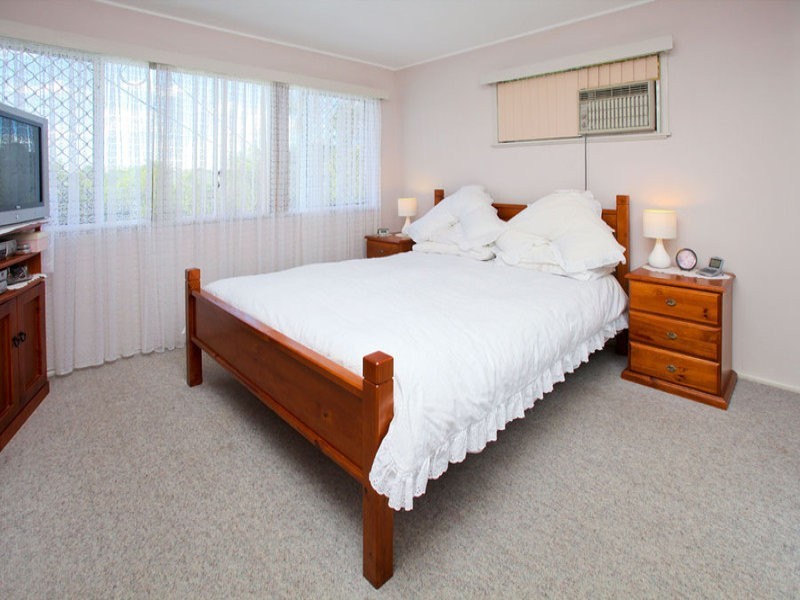 42 Tarrant, Mount Gravatt QLD 4122