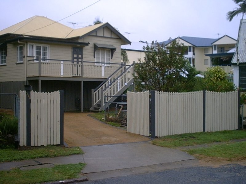 142 Pearson Street, Kangaroo Point QLD 4169