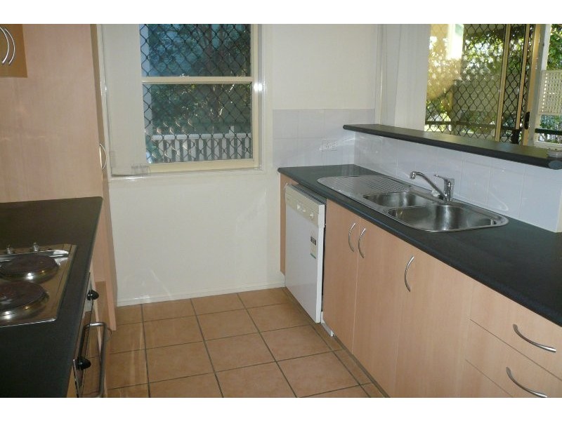 2/91 Kingsbury Street, Norman Park QLD 4170