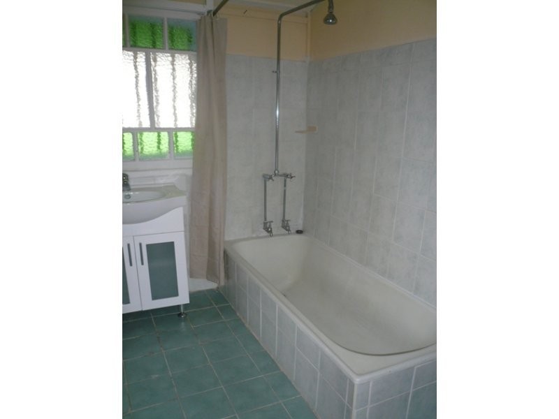 2/21 Hardgrave Road, West End QLD 4101