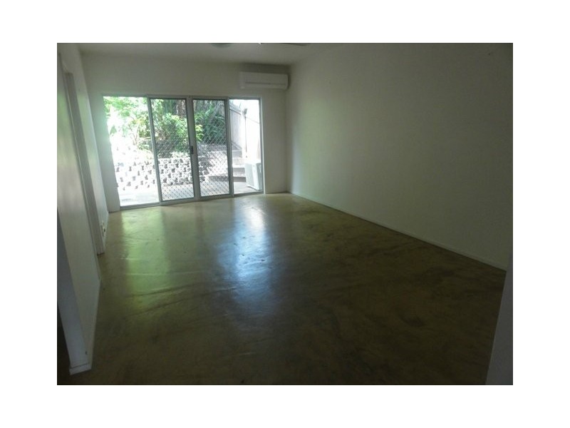 32 Hove Street, Highgate Hill QLD 4101