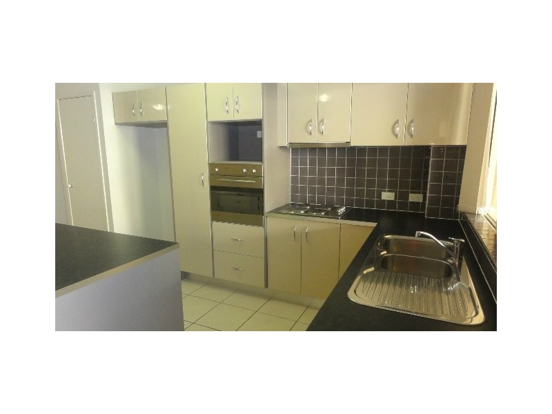 4/102 Glenalva Street, Enoggera QLD 4051