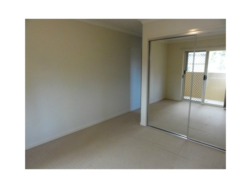 4/102 Glenalva Street, Enoggera QLD 4051