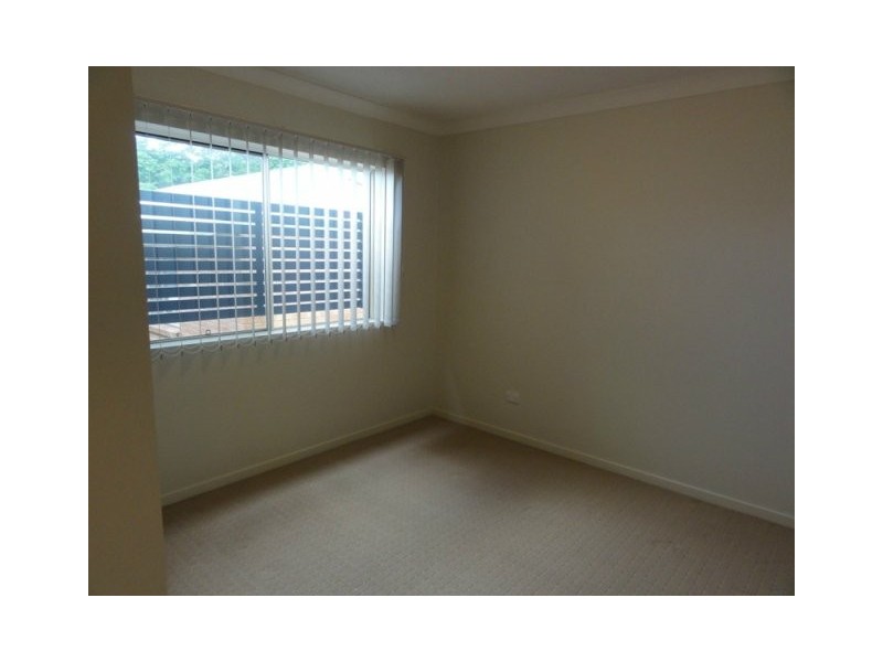 4/102 Glenalva Street, Enoggera QLD 4051