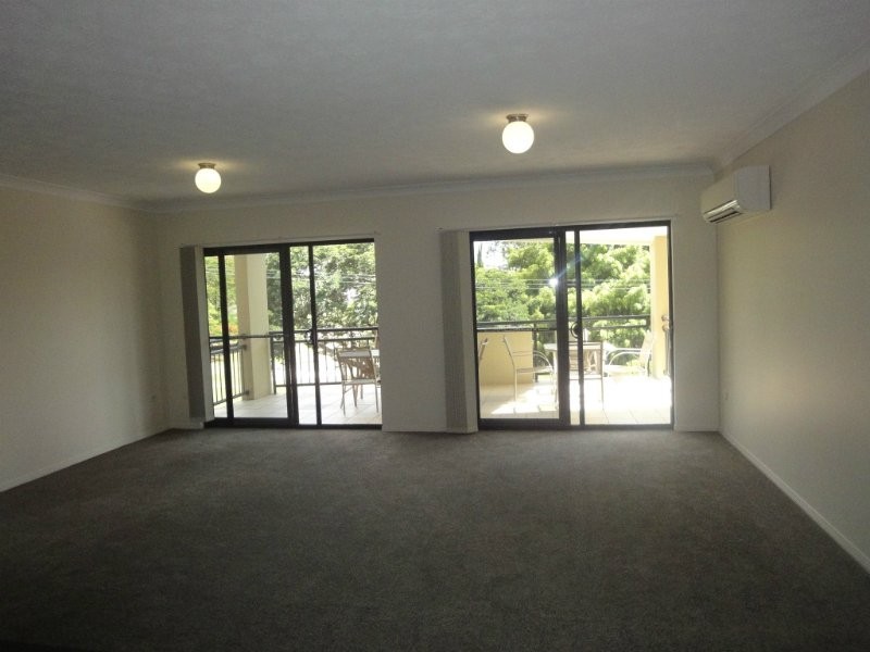 4/26 Paradise Street, Highgate Hill QLD 4101