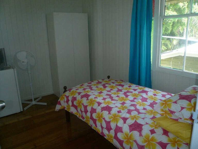 13 Cameron Street, West End QLD 4101