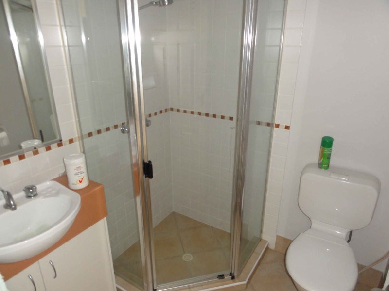 8/62 Douglas Street, Greenslopes QLD 4120