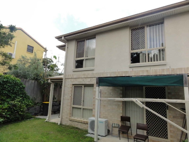 8/62 Douglas Street, Greenslopes QLD 4120