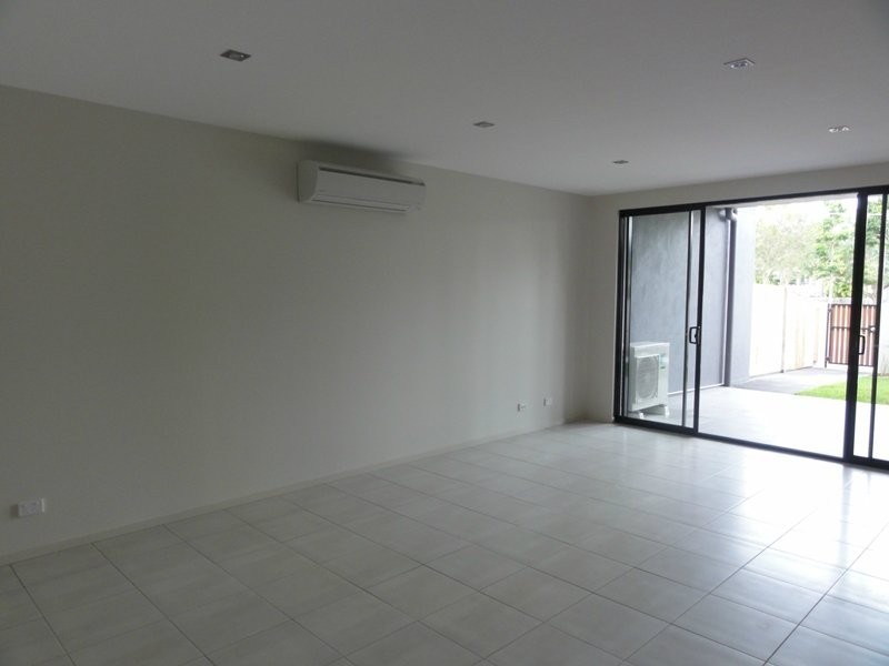 2/6-10 Lutana Street, Stafford QLD 4053