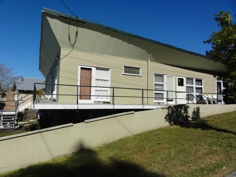 2/30 Dart Street, Auchenflower QLD 4066