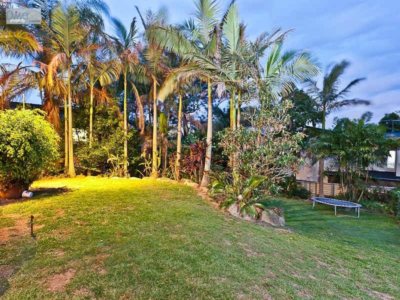 68 Wylie Avenue, Coorparoo QLD 4151