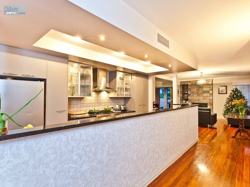 68 Wylie Avenue, Coorparoo QLD 4151