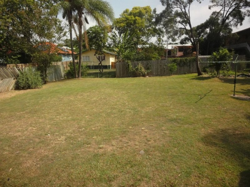 128 Samford Road, Enoggera QLD 4051