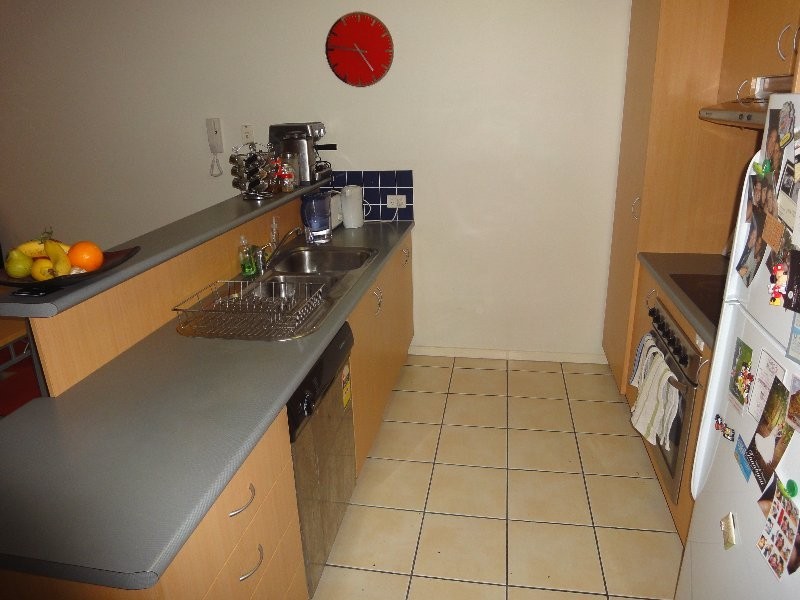 1/18 Jellicoe Street, Coorparoo QLD 4151