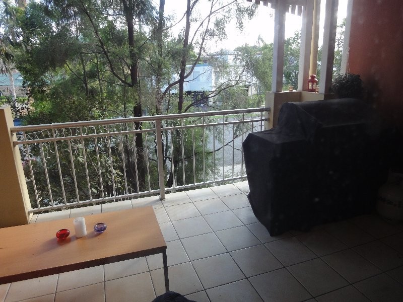 1/18 Jellicoe Street, Coorparoo QLD 4151