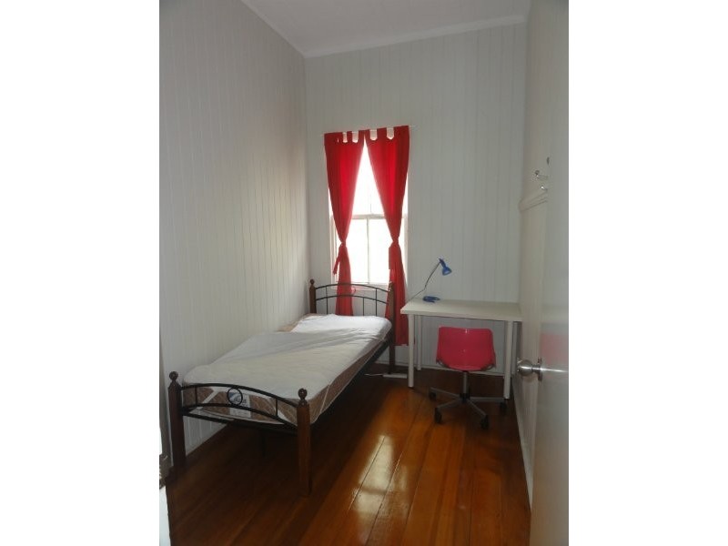 13 Cameron Street, South Brisbane QLD 4101